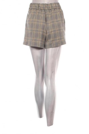 Dámské kraťasy  Pull&Bear, Velikost S, Barva Vícebarevné, Cena  283,00 Kč