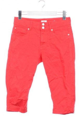 Pantaloni scurți de femei Q/S by S.Oliver, Mărime M, Culoare Roșu, Preț 37,99 Lei