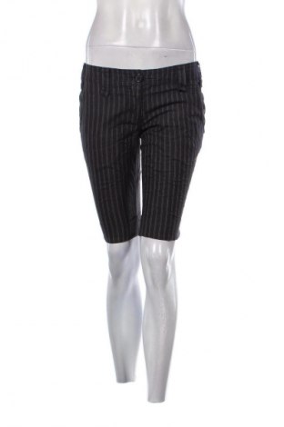 Γυναικείο κοντό παντελόνι S.Oliver, Μέγεθος S, Χρώμα Πολύχρωμο, Τιμή 8,99 €