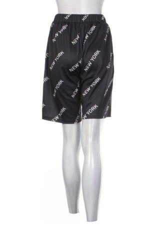 Дамски къс панталон SHEIN, Размер S, Цвят Многоцветен, Цена 9,78 €