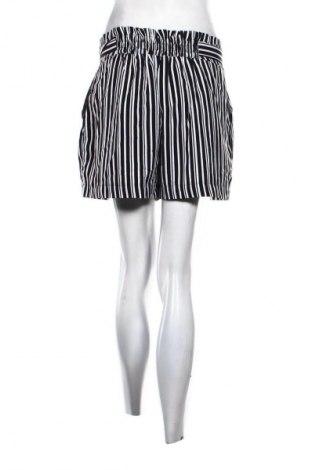 Dámske kraťasy  Terranova, Veľkosť M, Farba Viacfarebná, Cena  10,00 €