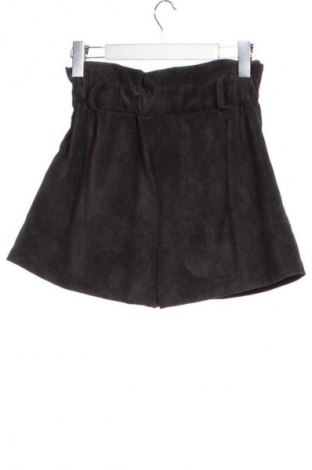 Дамски къс панталон Unbranded, Размер S, Цвят Черен, Цена 5,62 €