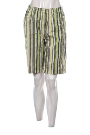 Дамски къс панталон Unbranded, Размер M, Цвят Многоцветен, Цена 4,60 €