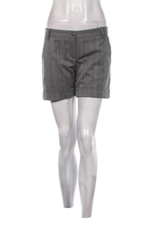 Дамски къс панталон Unbranded, Размер XL, Цвят Многоцветен, Цена 9,78 €