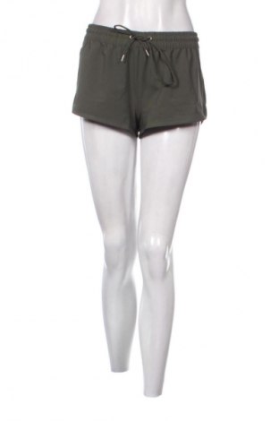 Дамски къс панталон Unbranded, Размер M, Цвят Зелен, Цена 4,60 €