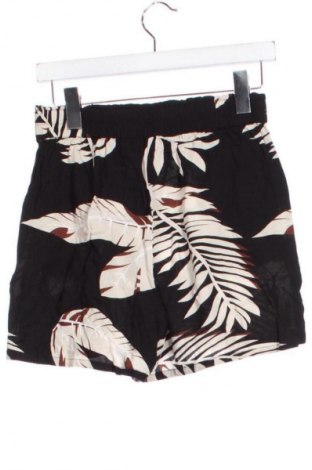 Дамски къс панталон Vero Moda, Размер XS, Цвят Многоцветен, Цена 5,62 €