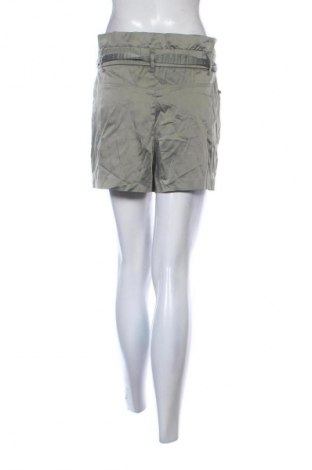 Női rövidnadrág Zara, Méret S, Szín Zöld, Ár 3 649 Ft
