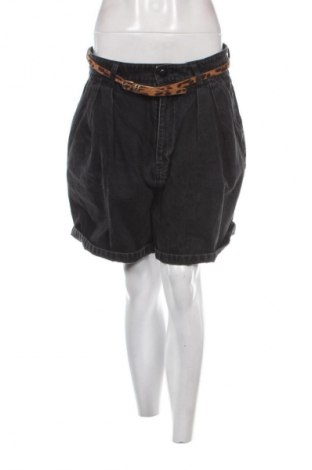 Дамски къс панталон Zara, Размер L, Цвят Черен, Цена 8,00 €