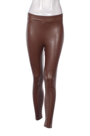 Дамски клин Bershka, Размер M, Цвят Кафяв, Цена 10,00 €