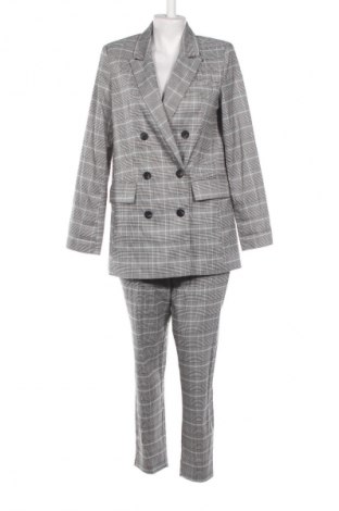 Дамски костюм Sinsay, Размер M, Цвят Многоцветен, Цена 45,00 €