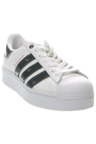 Дамски обувки Adidas Originals, Размер 40, Цвят Многоцветен, Цена 84,40 €