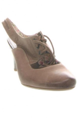 Дамски обувки Bata, Размер 37, Цвят Бежов, Цена 58,00 €