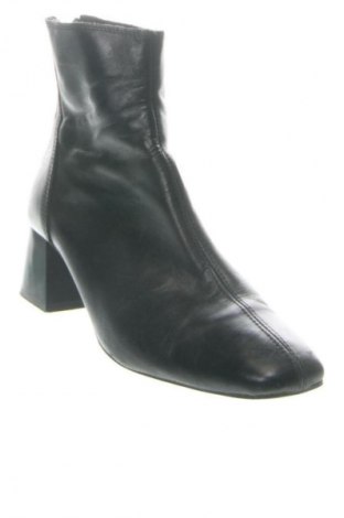 Дамски обувки Mango, Размер 38, Цвят Черен, Цена 39,00 €