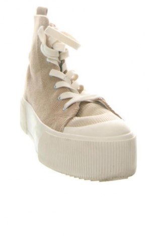 Дамски обувки Pull&Bear, Размер 39, Цвят Многоцветен, Цена 26,00 €