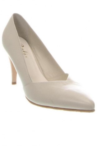 Дамски обувки Unbranded, Размер 40, Цвят Екрю, Цена 37,40 €