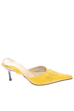 Дамски обувки Unbranded, Размер 38, Цвят Жълт, Цена 26,09 €