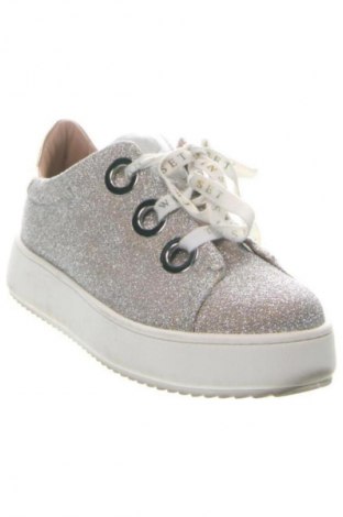 Дамски обувки Unbranded, Размер 38, Цвят Сребрист, Цена 37,40 €