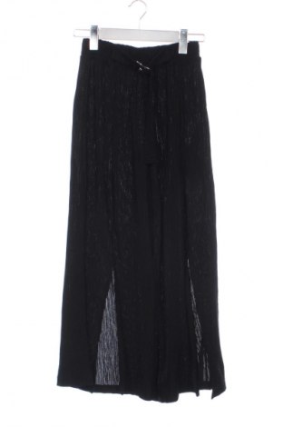 Damskie spodnie Bershka, Rozmiar XXS, Kolor Czarny, Cena 80,38 zł