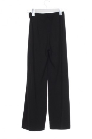 Дамски панталон Bershka, Размер XS, Цвят Черен, Цена 8,18 €