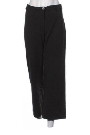 Damenhose Bershka, Größe S, Farbe Schwarz, Preis 15,00 €