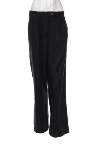 Damskie spodnie Bershka, Rozmiar M, Kolor Czarny, Cena 40,99 zł