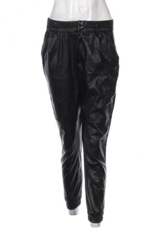 Pantaloni de femei Bershka, Mărime M, Culoare Negru, Preț 44,99 Lei