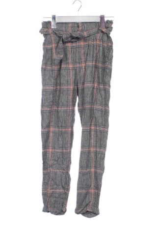 Dámské kalhoty  Bershka, Velikost XS, Barva Vícebarevné, Cena  420,00 Kč