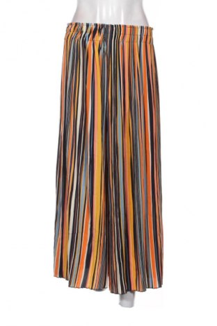 Дамски панталон Bershka, Размер M, Цвят Многоцветен, Цена 9,20 €