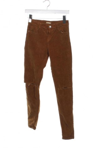 Γυναικείο παντελόνι Bershka, Μέγεθος S, Χρώμα  Μπέζ, Τιμή 23,50 €