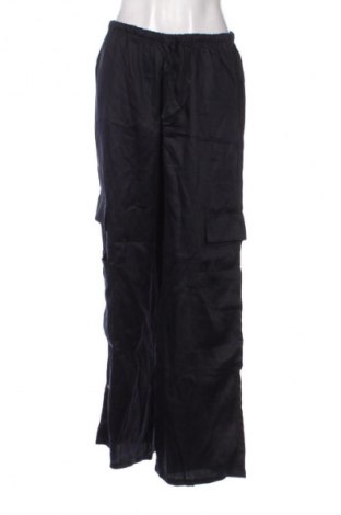 Damenhose Bershka, Größe M, Farbe Blau, Preis 23,51 €