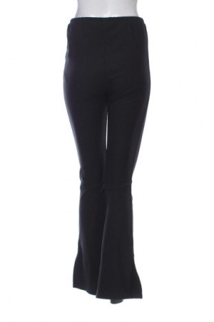 Damskie spodnie Bershka, Rozmiar M, Kolor Czarny, Cena 80,38 zł