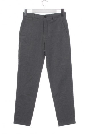 Дамски панталон Bershka, Размер XS, Цвят Сив, Цена 14,74 €