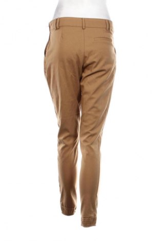 Pantaloni de femei Bershka, Mărime M, Culoare Maro, Preț 78,20 Lei