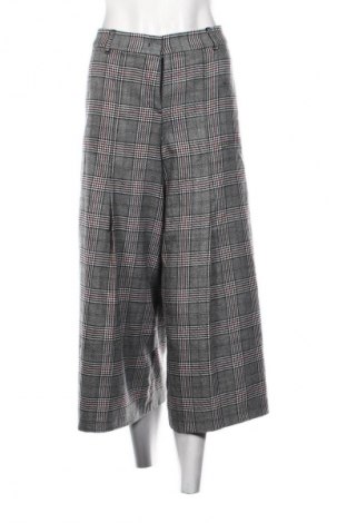 Pantaloni de femei Christian Berg, Mărime M, Culoare Multicolor, Preț 88,62 Lei