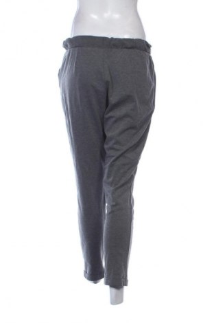 Női nadrág Esmara, Méret M, Szín Szürke, Ár 2 129 Ft