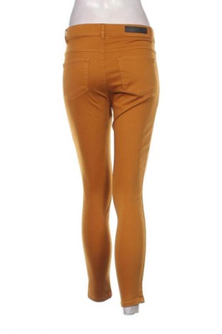 Γυναικείο παντελόνι Ilse Jacobsen, Μέγεθος S, Χρώμα Κίτρινο, Τιμή 85,01 €