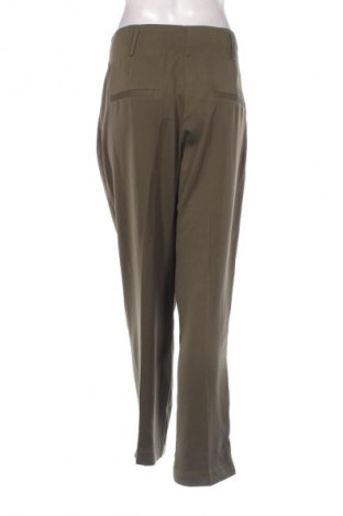 Дамски панталон Numph, Размер M, Цвят Зелен, Цена 32,00 €