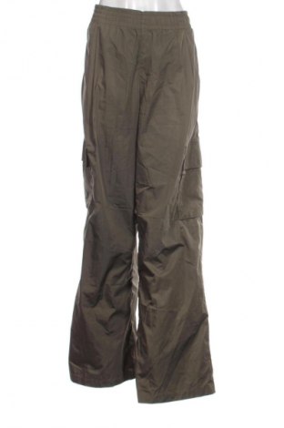 Damenhose Oysho, Größe L, Farbe Grün, Preis € 21,00