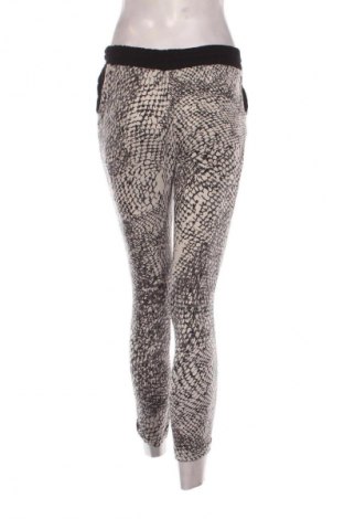 Damenhose Pimkie, Größe M, Farbe Mehrfarbig, Preis 9,99 €