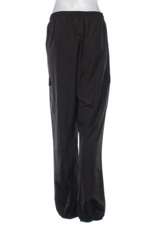 Dámské kalhoty  Pretty Little Thing, Velikost XL, Barva Černá, Cena  565,00 Kč