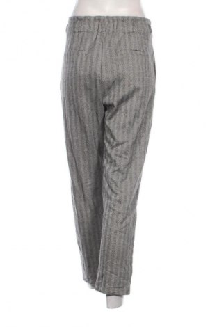 Damskie spodnie Reserved, Rozmiar M, Kolor Kolorowy, Cena 35,99 zł