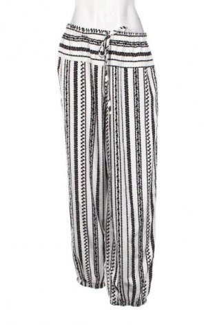 Дамски панталон SHEIN, Размер L, Цвят Многоцветен, Цена 15,00 €