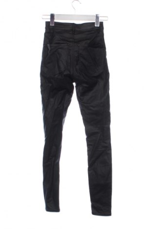 Damenhose Stradivarius, Größe XXS, Farbe Schwarz, Preis 14,77 €