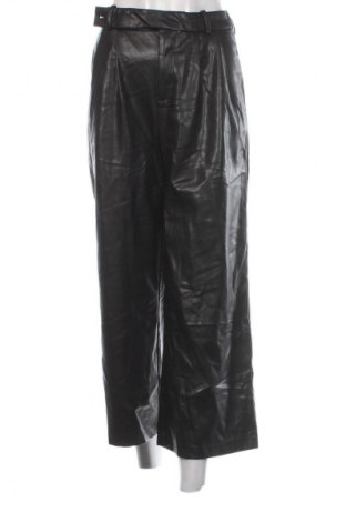 Női nadrág Stradivarius, Méret S, Szín Fekete, Ár 3 549 Ft