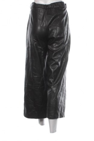 Női nadrág Stradivarius, Méret S, Szín Fekete, Ár 3 549 Ft