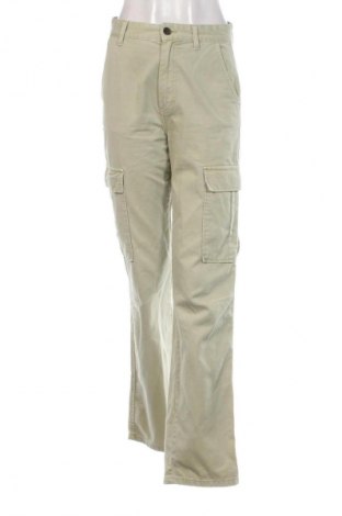 Дамски панталон Stradivarius, Размер M, Цвят Зелен, Цена 15,00 €