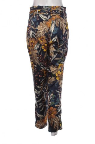 Damenhose Stradivarius, Größe M, Farbe Mehrfarbig, Preis € 15,00