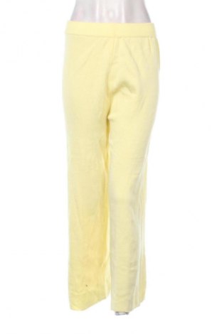 Дамски панталон Unbranded, Размер S, Цвят Жълт, Цена 4,60 €