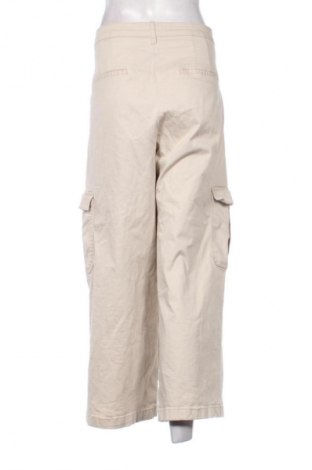 Дамски панталон Unbranded, Размер XXL, Цвят Бежов, Цена 9,42 €