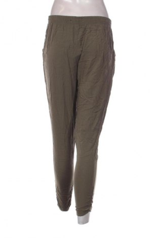 Дамски панталон Unbranded, Размер M, Цвят Зелен, Цена 5,62 €